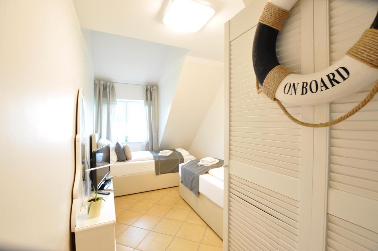 Apartament Elbhus *